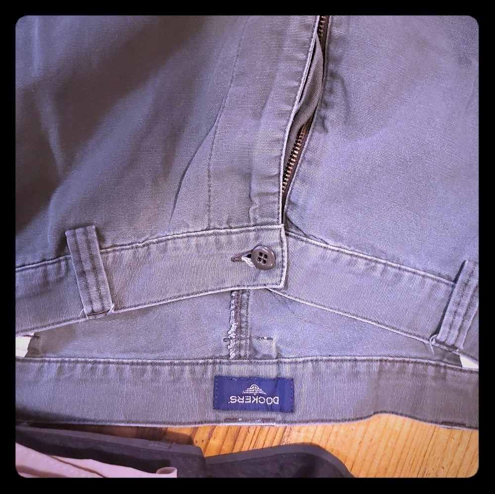 Docker's shorts